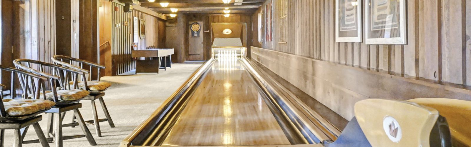 recreation bowling